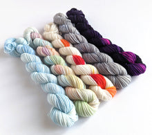 Load image into Gallery viewer, Periodic Table of Yarn, elements 1-5. 5 x 20g mini skein set.
