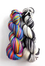 Load image into Gallery viewer, Wednesday's Window on MCN aran. 2 x 100g.
