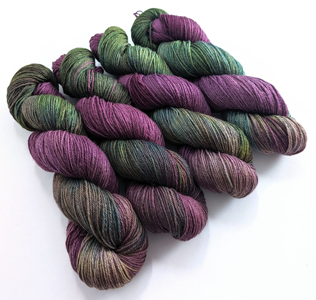 Indica on cormo/silk 4ply/fingering weight.