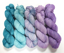 Load image into Gallery viewer, Teal - purple gradient yarn set, on superwash merino/nylon sock/4ply yarn.
