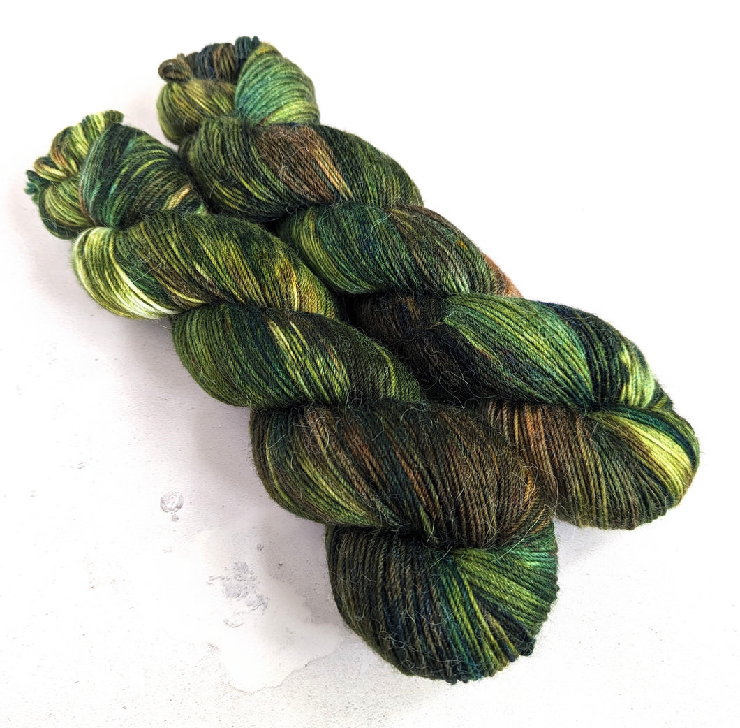 Cernunnos on a choice of yarn bases.