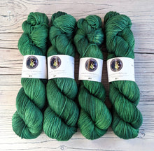 Load image into Gallery viewer, Gort (Ivy) on a choice of yarn bases.

