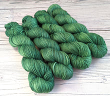 Load image into Gallery viewer, Gort (Ivy) on a choice of yarn bases.
