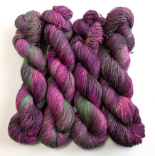 Load image into Gallery viewer, Frankenskein on superwash merino singles 4ply yarn.
