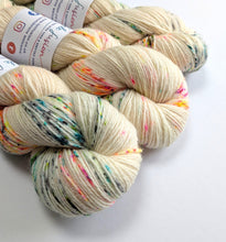 Load image into Gallery viewer, Murder on the Dancefloor on superwash BFL/nylon sock yarn.
