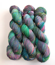 Load image into Gallery viewer, Frankenskein on neon neps and sparkle 4ply yarn.
