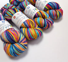 Load image into Gallery viewer, Enid on superwash merino worsted/aran (Rios).
