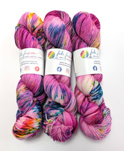 Load image into Gallery viewer, Wild Thing on a Superwash Merino/Nylon/Sparkle sock yarn.
