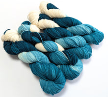 Load image into Gallery viewer, Galadriel on superwash Merino crazy 8 DK.
