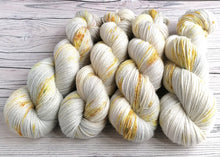 Load image into Gallery viewer, Saille (Willow) on a choice of yarn bases.
