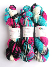 Load image into Gallery viewer, Zombie Knitter, hand dyed on Superwash Merino crazy 8 DK. freeshipping - Felt Fusion
