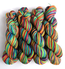 Load image into Gallery viewer, Blackbow on superwash merino/nylon sock yarn. freeshipping - Felt Fusion
