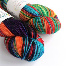 Load image into Gallery viewer, Blackbow on superwash merino/nylon/sparkle sock yarn. freeshipping - Felt Fusion
