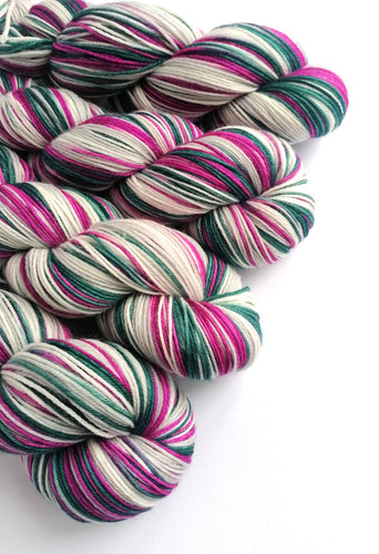Sugar Plum on superwash merino/cashmere/nylon sock yarn. freeshipping - Felt Fusion