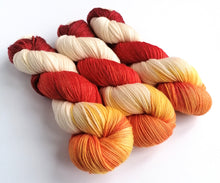 Load image into Gallery viewer, Scarlet Elf on superwash merino/bamboo 4ply/fingering weight. freeshipping - Felt Fusion
