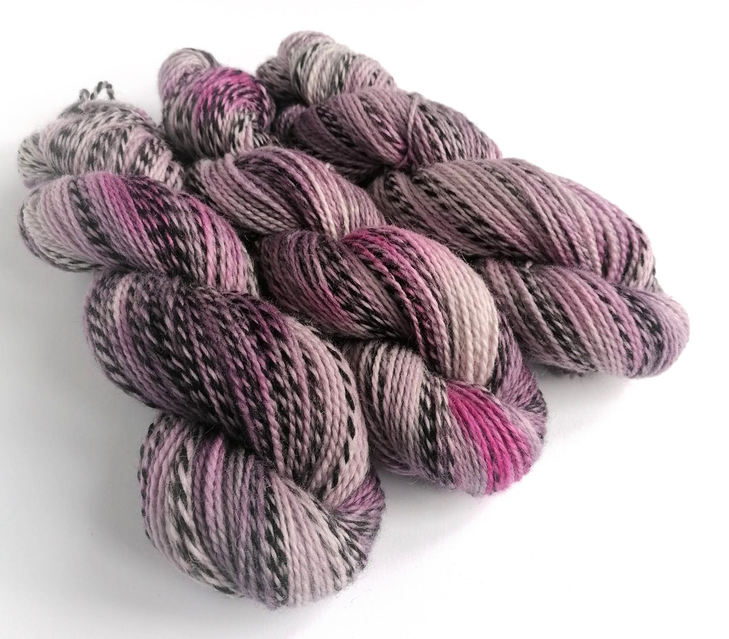 Greys and pinks, hand dyed on 100% Highland Wool 'Zebra' DK yarn (non superwash) freeshipping - Felt Fusion