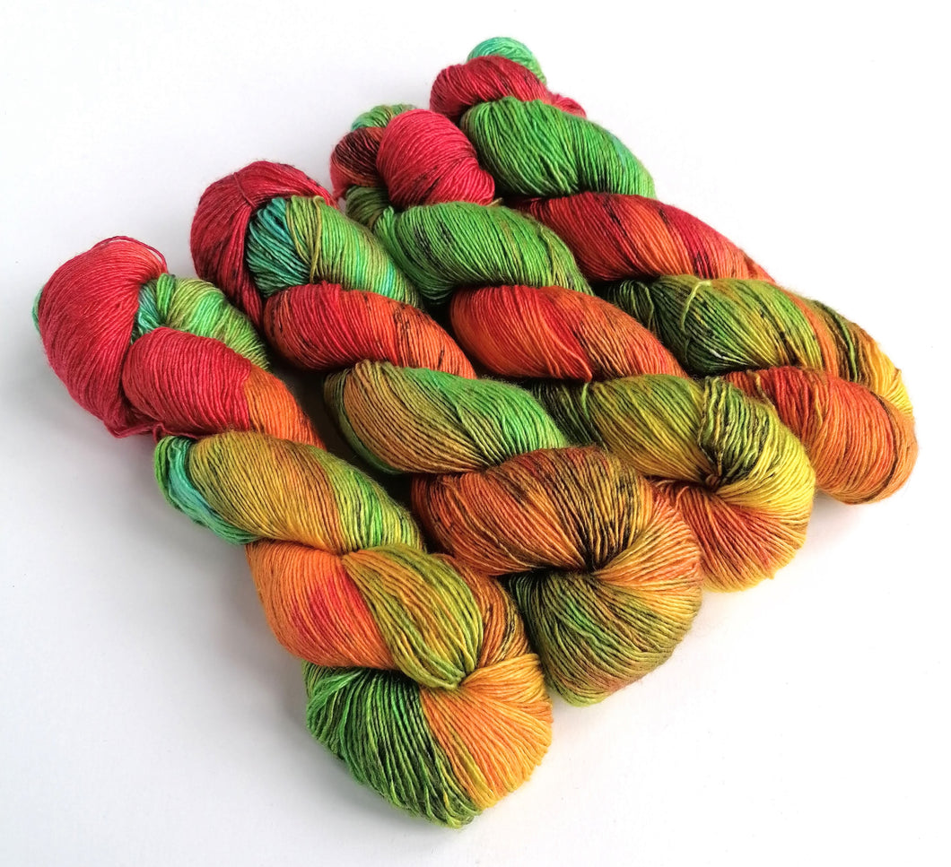 Levelling The Land on superwash merino/silk singles 4ply/fingering weight. freeshipping - Felt Fusion