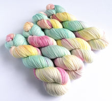Load image into Gallery viewer, Mermaid on superwash merino/bamboo 4ply/fingering weight. freeshipping - Felt Fusion
