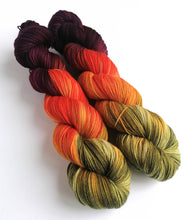 Load image into Gallery viewer, Susurrous on superwash merino/nylon sock yarn. freeshipping - Felt Fusion
