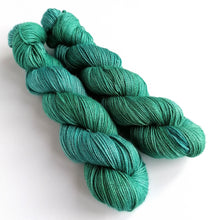 Load image into Gallery viewer, Muted teal hand dyed alpaca/silk/cashmere 4ply. freeshipping - Felt Fusion
