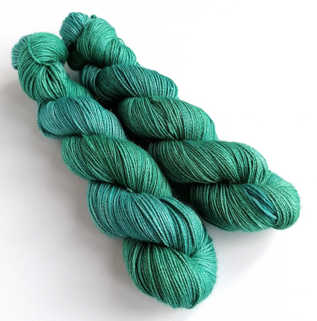 Muted teal hand dyed alpaca/silk/cashmere 4ply. freeshipping - Felt Fusion
